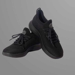 BRAND NEW SNIBBS NIGHTFALL BLACK ORBIT | CHIC NON-SLIP WORKING SNEAKERS